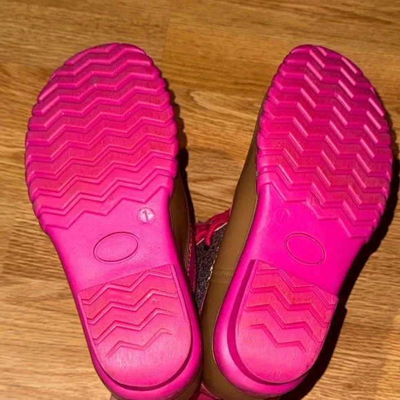 FabKids Brown and Pink Glitter Boots - Picture 7 of 12